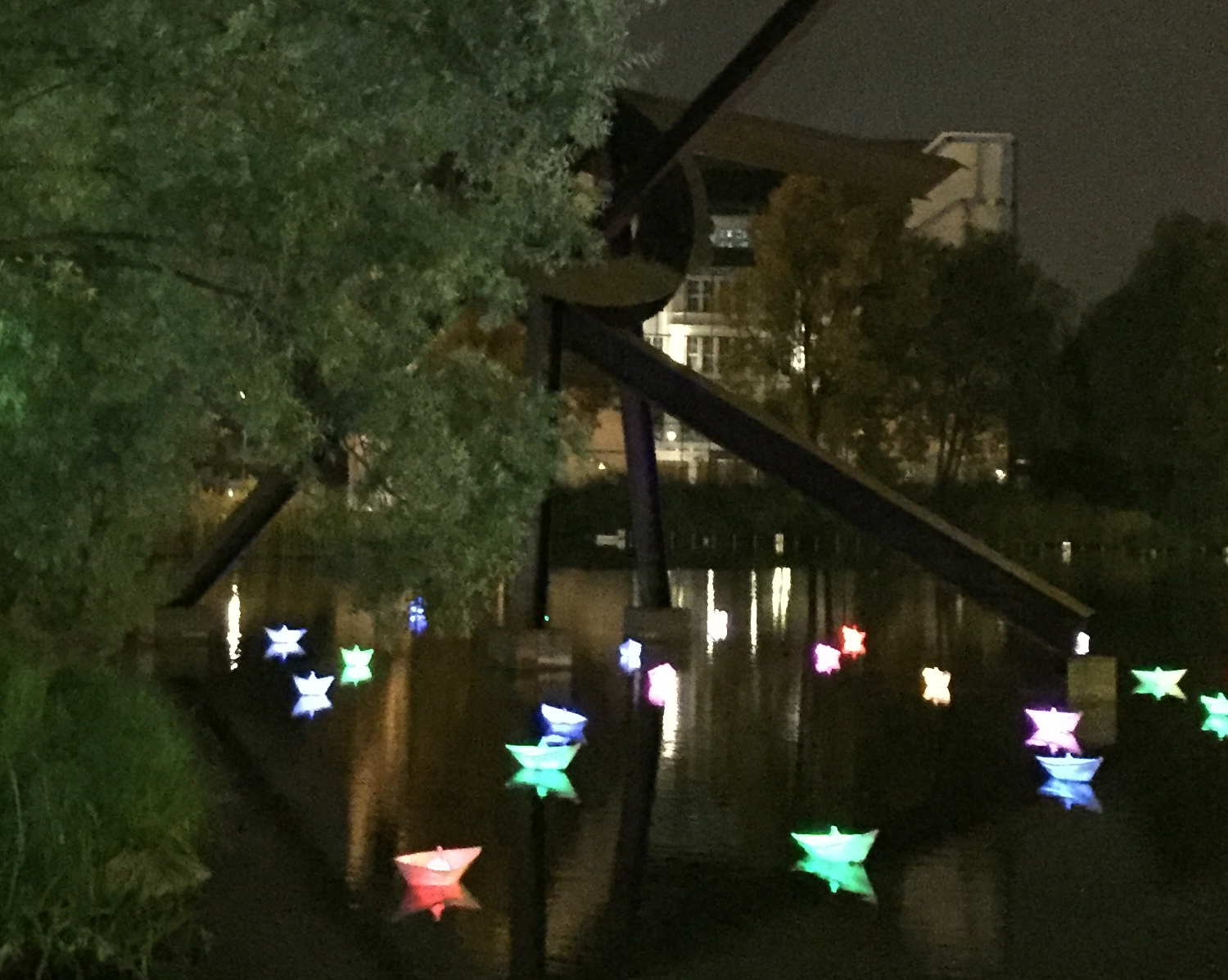 Berlin leuchtet 2016 - LED-Boote auf dem Pianosee