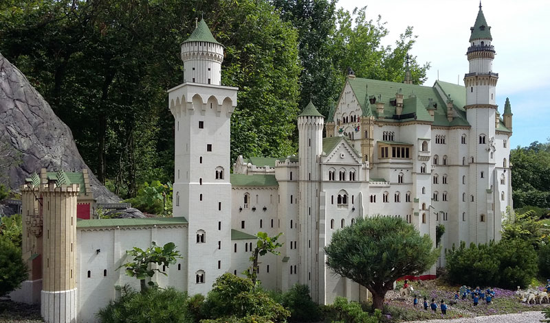 Schloss Neuschwanstein im Legoland Miniland 