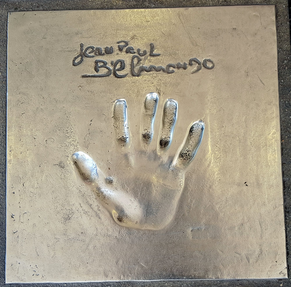 Handabdruck von <a href="https://de.wikipedia.org/wiki/Jean-Paul_Belmondo" target="_blank" rel="noopener">Jean-Paul Belmondo</a> - ein französischer Film- und Theaterschauspielerr, geboren am 9. April 1933