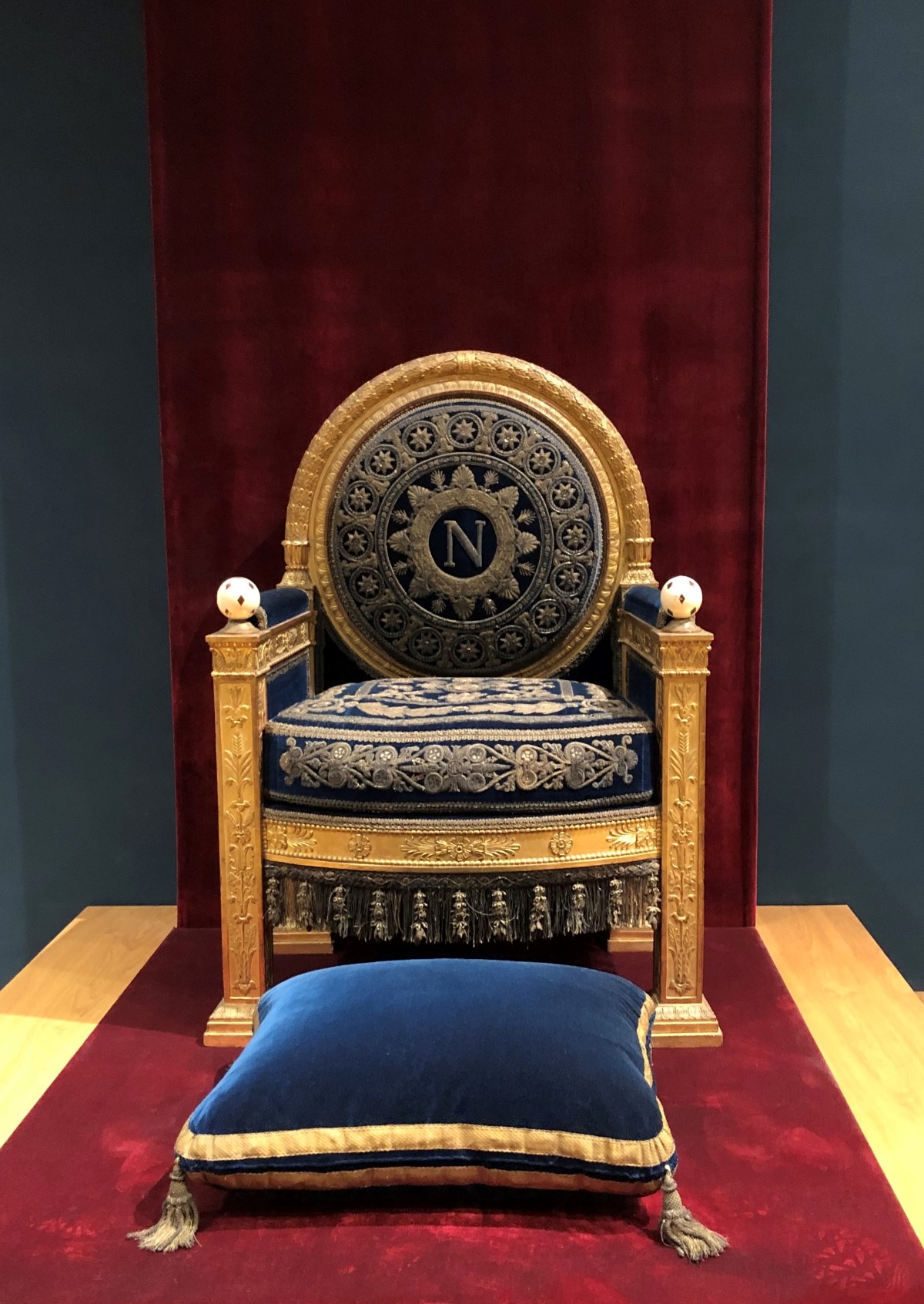 Napoleons Thron im Louvre