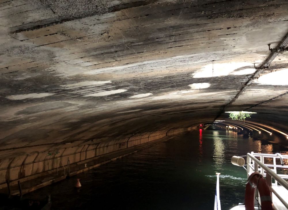 Der unterirdische Kanal dem Boulevard Richard Lenoir 