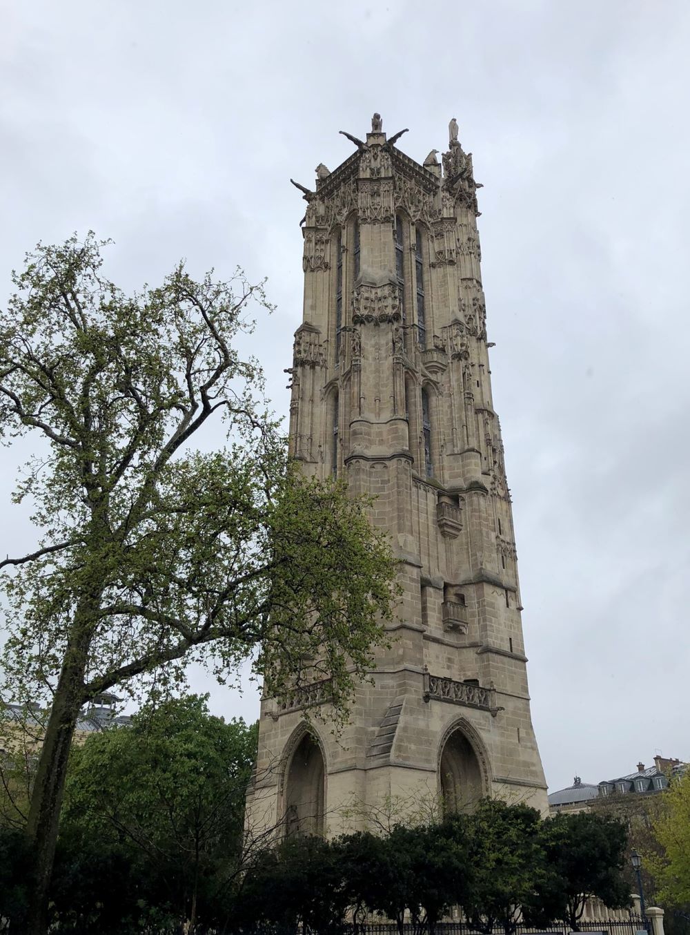 Tour Saint-Jacques  - gotischer Glockenturm in der Rue de Rivoli im 4. Arrondissement.