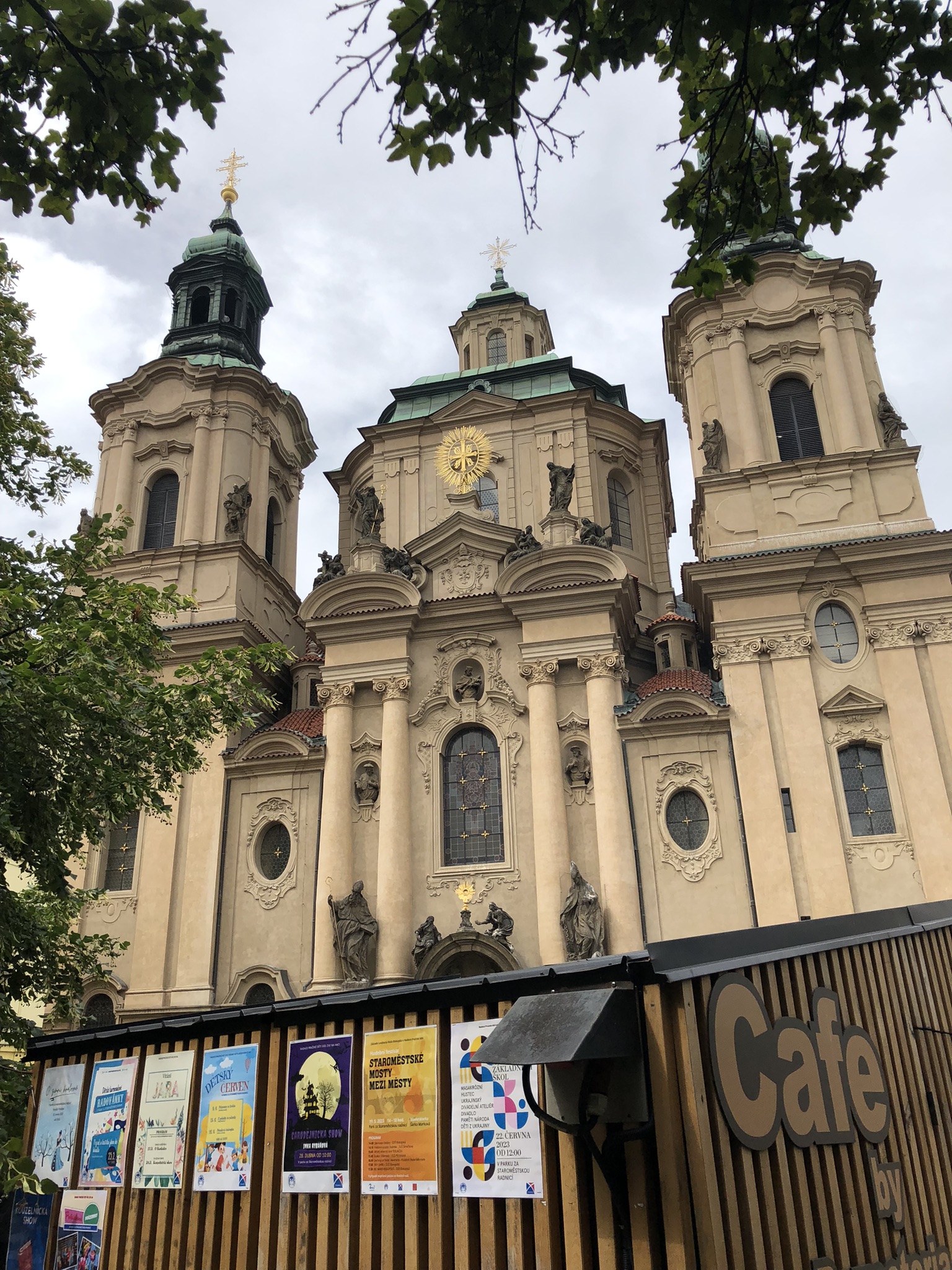 St.-Nikolaus-Kirche in der Prager Altstadt