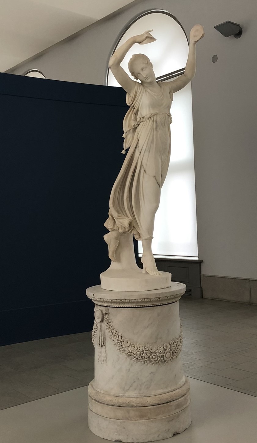 Tänzerin - Marmor-Skulptur von Antonio Canova (1809 - 1812) im Raum 134  